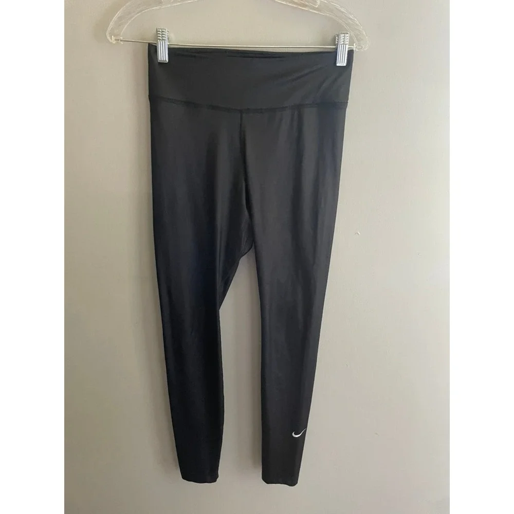 Nike Dri-FIT Black High Rise Leggings Women's Small S Athletic Workout Yoga